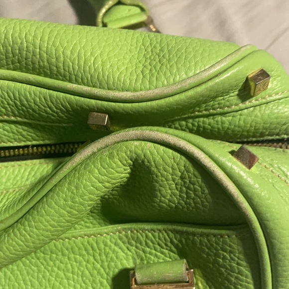 Green leather Lowe Valentini handbag - Picture 8 of 12